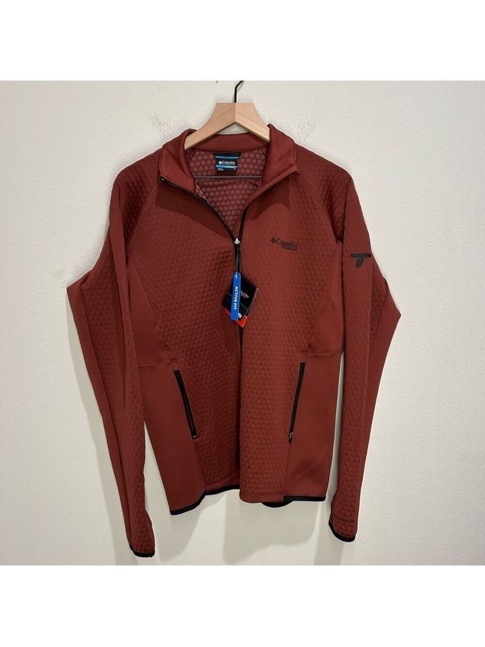 Columbia Titanium Crystal Leaf Jacket – Men’s Small – Omni‑Heat Helix – NWT